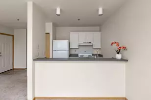 232 NW Uptown Terrace, Portland, OR 97210 - Photo 17
