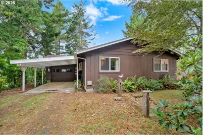 600 Queens Ct, Lakeside, OR 97449 - Photo 1