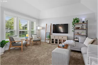 2109 N Valeri Dr, Newberg, OR 97132 - Photo 5