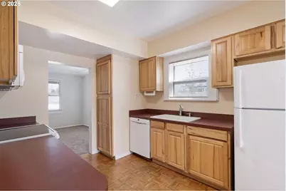 6104 NE Willow St, Portland, OR 97213 - Photo 11