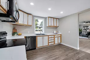 604 Holmes Ln, Oregon City, OR 97045 - Photo 13