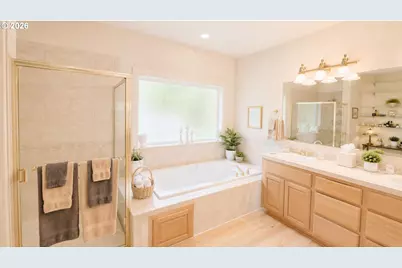 10206 NE 178th Cir, Battle Ground, WA 98604 - Photo 17