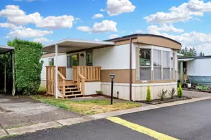 820 NW Wade St, Estacada, OR 97023 - Photo 3