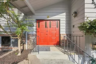 17200 SE Valley View Rd, Milwaukie, OR 97267 - Photo 3