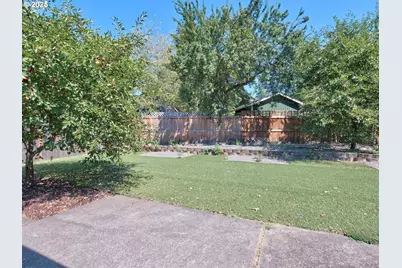 3890 NW 172nd Pl, Beaverton, OR 97006 - Photo 37