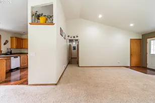 87444 Whistling Ln, Bandon, OR 97411 - Photo 11