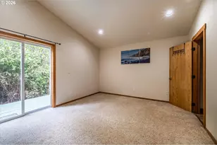 87444 Whistling Ln, Bandon, OR 97411 - Photo 17
