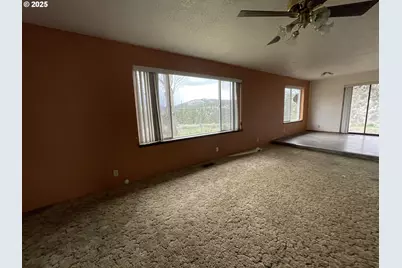 801 Ferguson Rd, John Day, OR 97845 - Photo 37