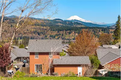 2860 May St, Hood River, OR 97031 - Photo 3