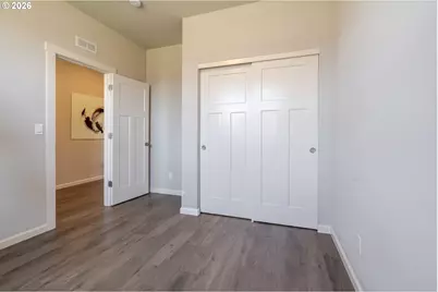 235 Walnut St, Mount Angel, OR 97362 - Photo 15