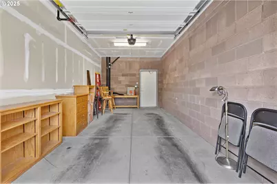 347 Rustic Pl #1, Eugene, OR 97401 - Photo 39