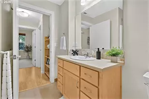 347 Rustic Pl, Eugene, OR 97401 - Photo 25