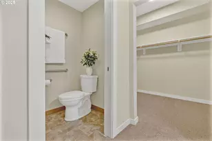 347 Rustic Pl, Eugene, OR 97401 - Photo 31