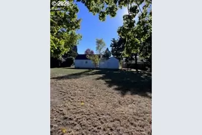 1822 NE Walnut Ave, Wood Village, OR 97060 - Photo 5