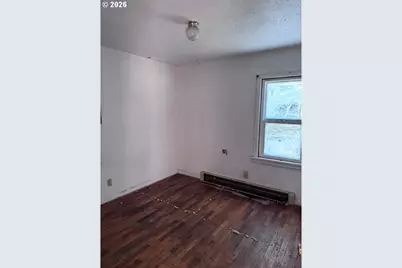 1822 NE Walnut Ave, Wood Village, OR 97060 - Photo 9