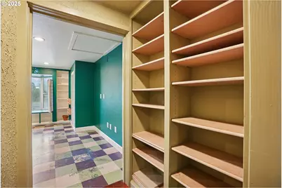 414 N 2nd St, Jefferson, OR 97352 - Photo 15