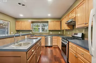 414 N 2nd St, Jefferson, OR 97352 - Photo 19