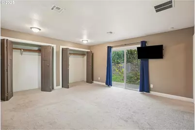 414 N 2nd St, Jefferson, OR 97352 - Photo 31