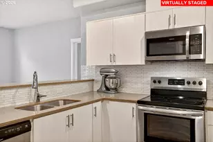 17193 SW Appledale Rd, Beaverton, OR 97007 - Photo 3