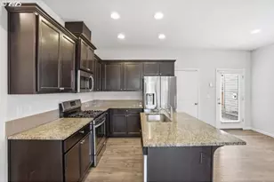 2125 SE 18th Alley, Gresham, OR 97080 - Photo 13