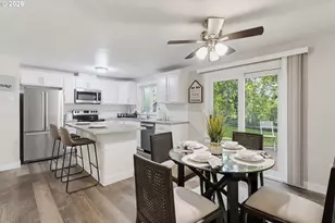9705 NE Burton Rd, Vancouver, WA 98662 - Photo 13