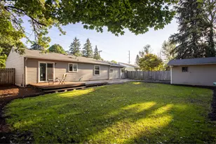 9705 NE Burton Rd, Vancouver, WA 98662 - Photo 39