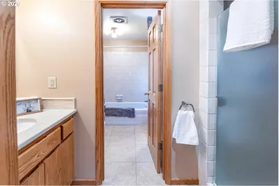 4490 Doyle St, Eugene, OR 97404 - Photo 29