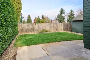 1006 Well St, Silverton, OR 97381 - Photo 31