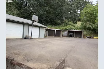 27020 SW Regia Dr, Sheridan, OR 97378 - Photo 13