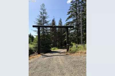 27020 SW Regia Dr, Sheridan, OR 97378 - Photo 7