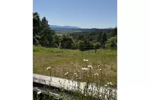 27020 SW Regia Dr, Sheridan, OR 97378 - Photo 9