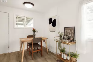 8425 NE Humboldt St, Portland, OR 97220 - Photo 9