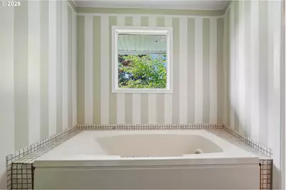7600 SW Northvale Way, Portland, OR 97225 - Photo 33