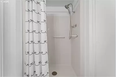 15656 SE Division St #31, Portland, OR 97236 - Photo 27