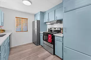 15656 SE Division St, Portland, OR 97236 - Photo 15
