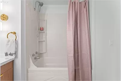 15656 SE Division St #31, Portland, OR 97236 - Photo 31
