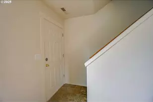 4000 NE 109th Ave, Vancouver, WA 98682 - Photo 3