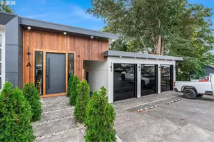 520 Columbia St, Cathlamet, WA 98612 - Photo 3