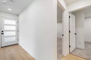 520 Columbia St, Cathlamet, WA 98612 - Photo 27