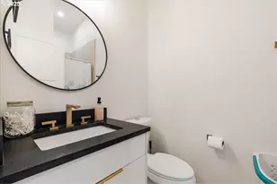 520 Columbia St, Cathlamet, WA 98612 - Photo 9