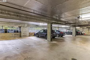 15530 NE Knott St, Portland, OR 97230 - Photo 35