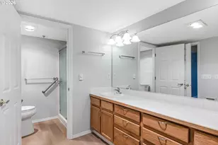 15530 NE Knott St, Portland, OR 97230 - Photo 19