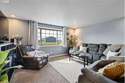 86 E 2nd St, Halsey, OR 97348 - Photo 7