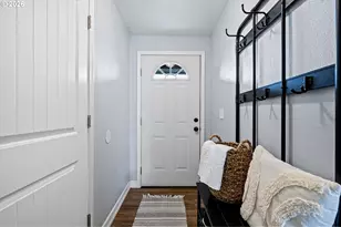 86 E 2nd St, Halsey, OR 97348 - Photo 5