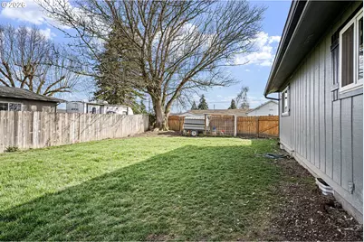 86 E 2nd St, Halsey, OR 97348 - Photo 29