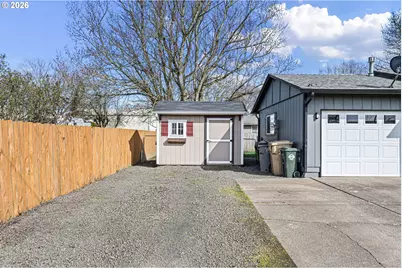 86 E 2nd St, Halsey, OR 97348 - Photo 35