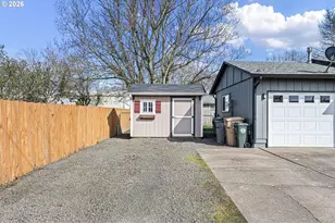 86 E 2nd St, Halsey, OR 97348 - Photo 35