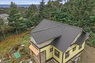11910 NW Thompson St, Seal Rock, OR 97376 - Photo 11