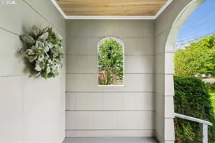 4228 NE Simpson St, Portland, OR 97218 - Photo 7