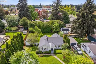 4228 NE Simpson St, Portland, OR 97218 - Photo 5